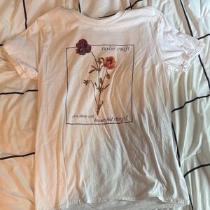 Taylor Swift Folklore Seven Lyrics White Graphic Tee Official Merch NEVER WORN